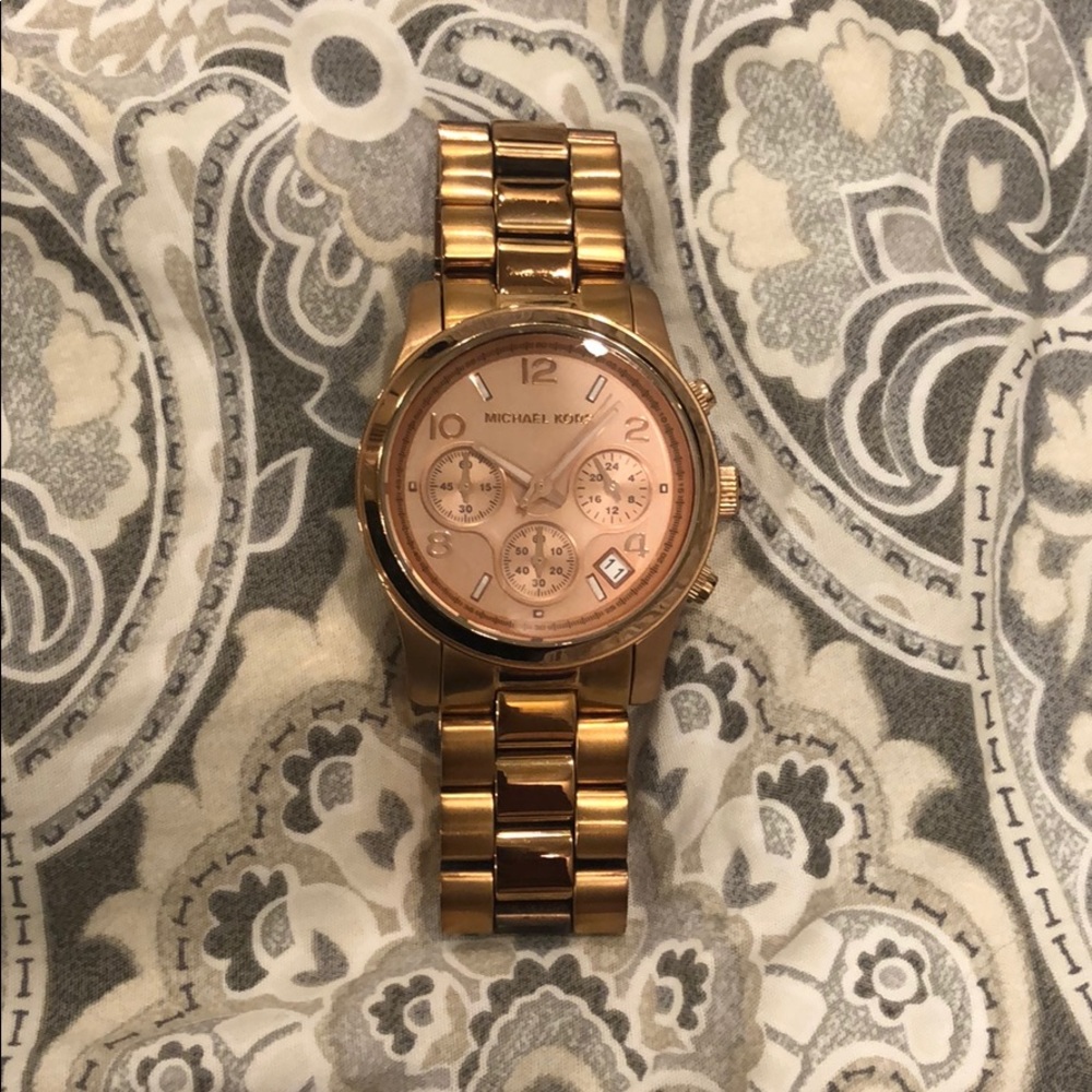Michael Kors rose gold watch